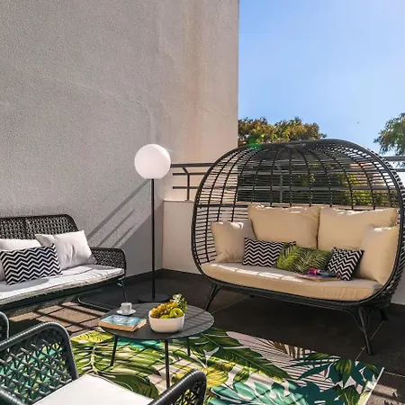 Lido Ocean View - Perto Da Com Estacionamento Privado