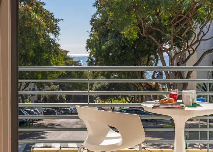 Lido Ocean View - Perto Da Com Estacionamento Privado